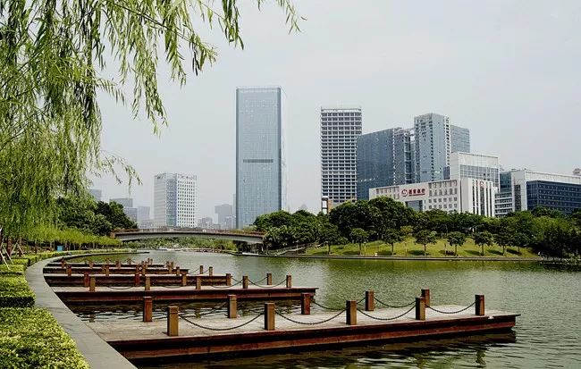 南海广场商圈,南海购物广场现状