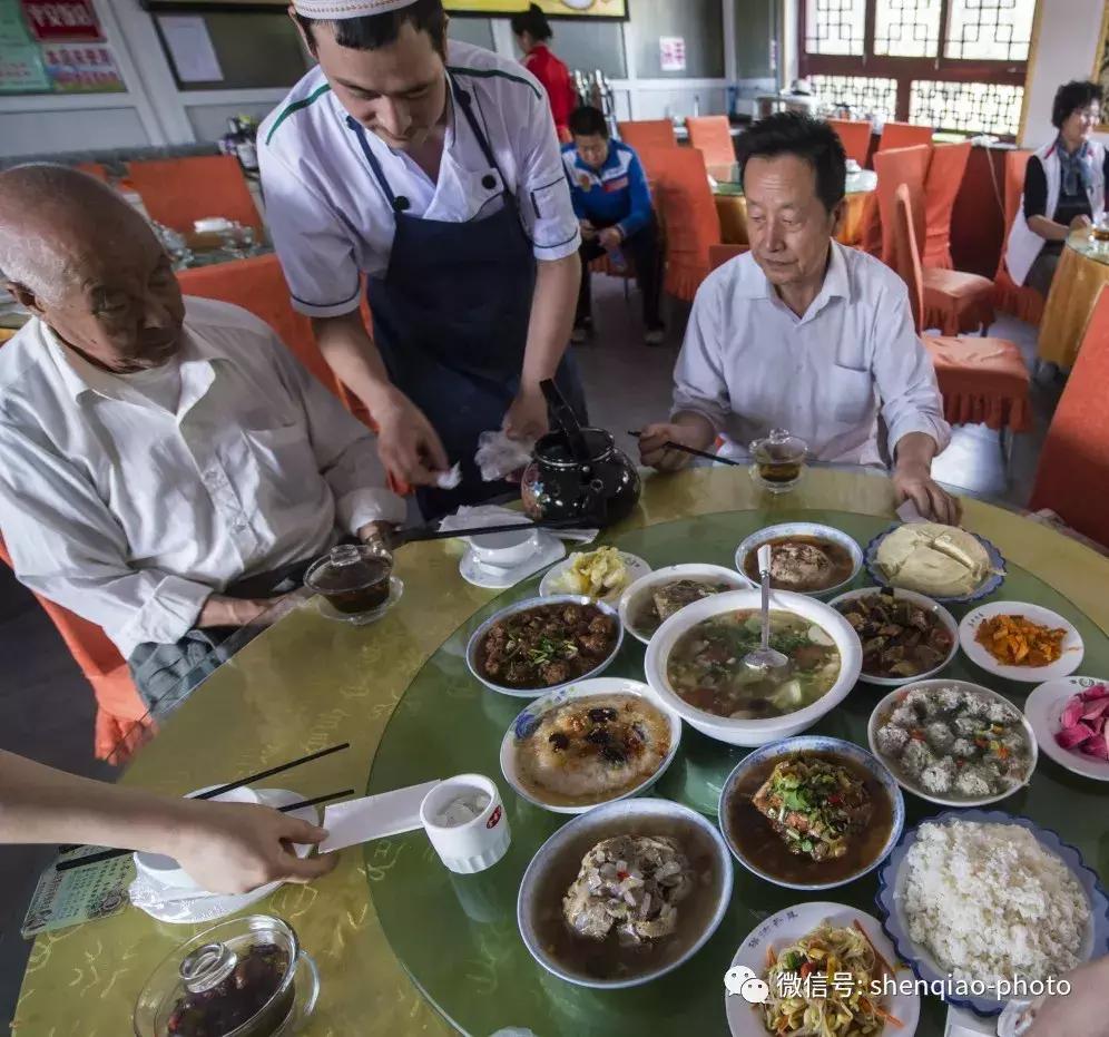 九碗三行子奇台,回族人的九碗三行子是啥