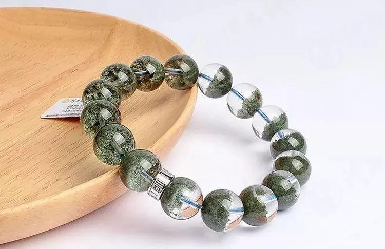 总觉得手腕空落落？那是因为你还缺个水晶手链！