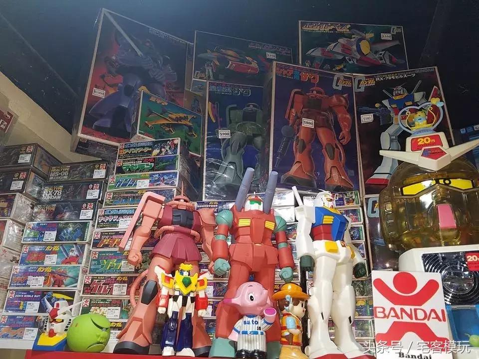 香港旺角中古玩具店,香港旺角古玩玩具店