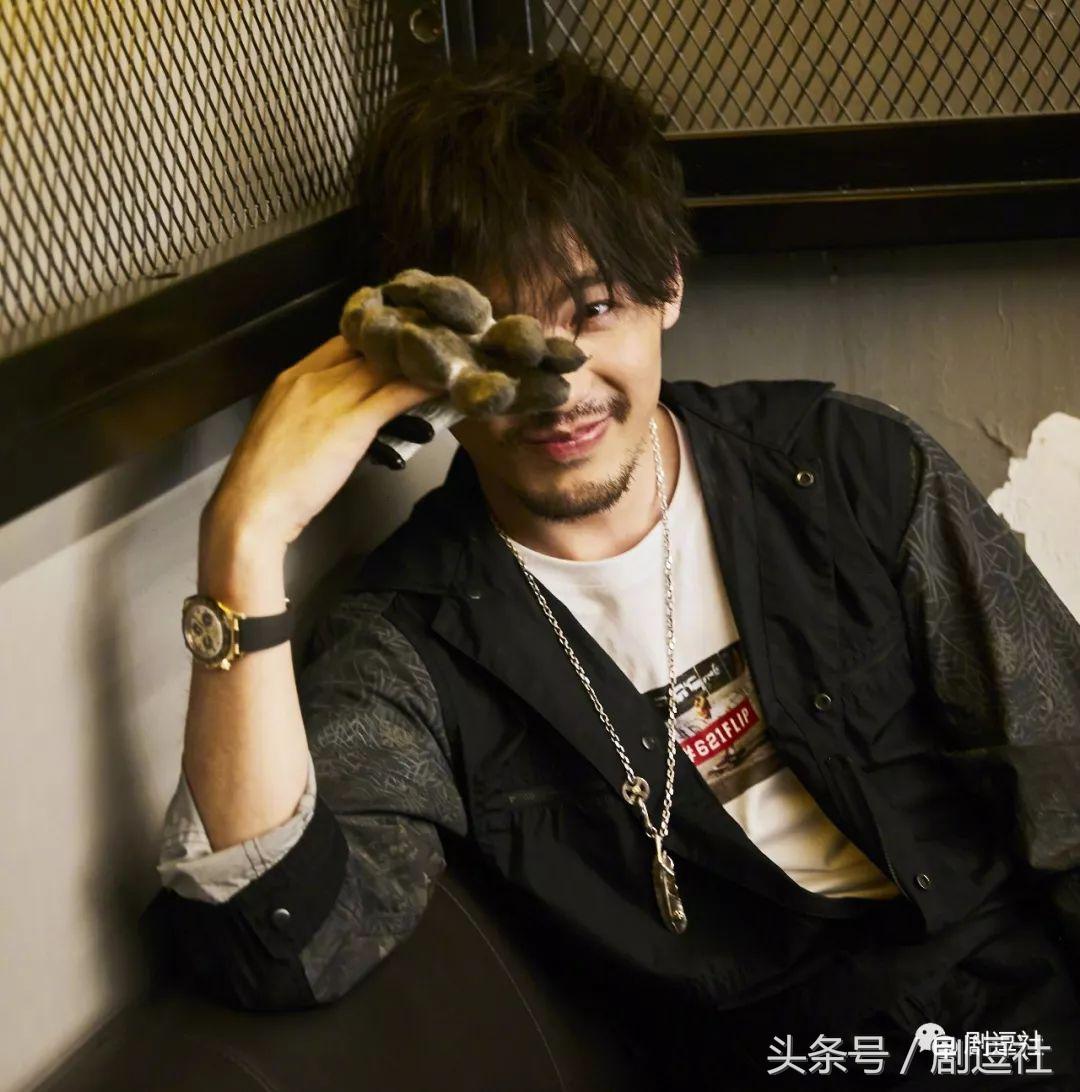 朱一龙王嘉尔图鉴 (朱一龙连续29天唯一破九)