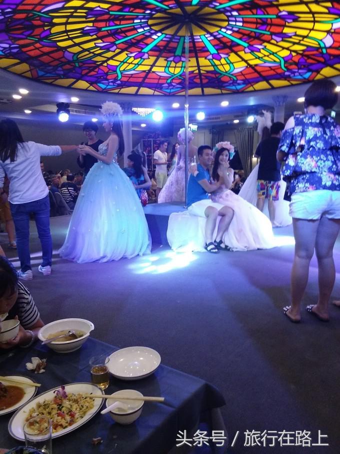 来泰国不看人妖就太亏了，原来人妖只有40岁寿命