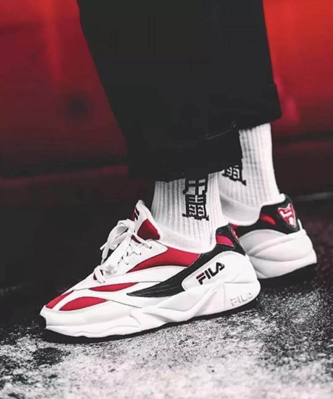 gucci最新款老爹鞋,gucci老爹鞋最新配色