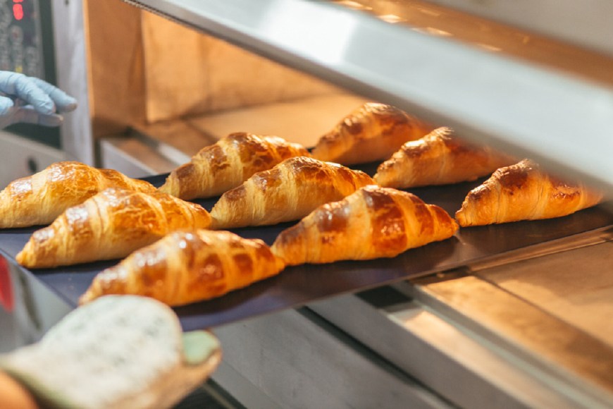 牛角酥怎么做好吃又脆,酥皮制作牛角包