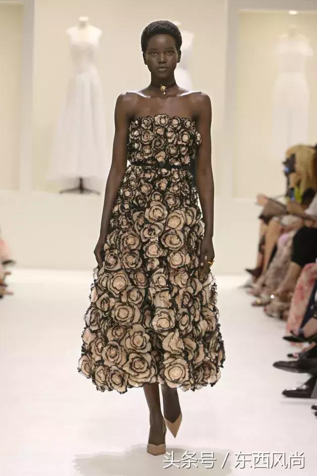 迪奥二零一九秋冬高定秀,2019迪奥高级定制秋冬