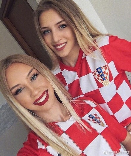 克罗地亚最漂亮的女球迷,最美克罗地亚女球迷晒图