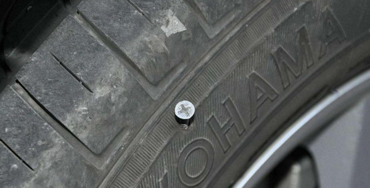 轮胎扎钉可以只换一条吗,轮胎扎钉能走保险吗