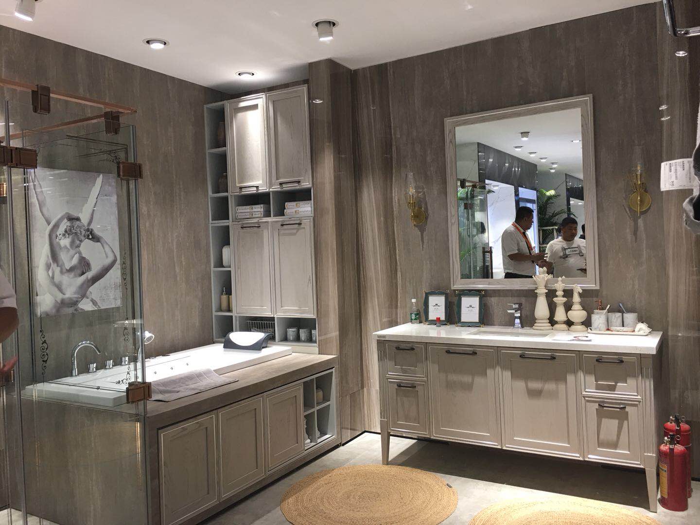 欧派卫浴官方旗舰店直播,欧派卫浴柜定制效果图