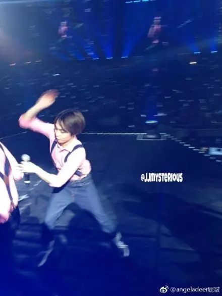 糟了！我们*八禁十**小污团又出来带坏爱丽了！