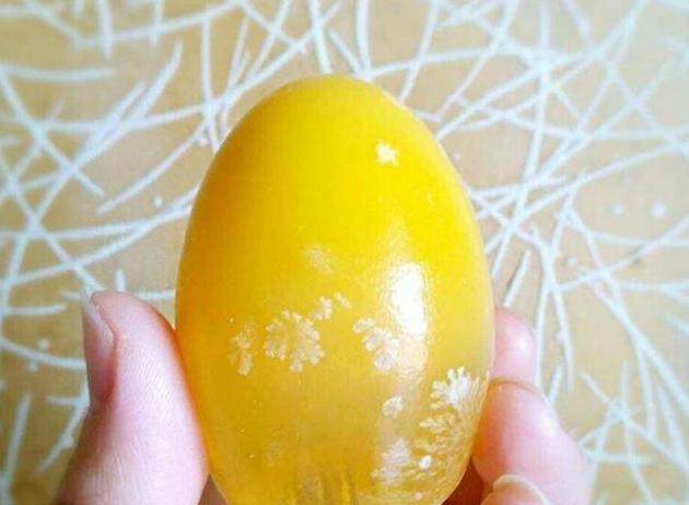 做皮蛋为什么不能用鸡蛋,用鸡蛋做皮蛋吃了没有坏处吧