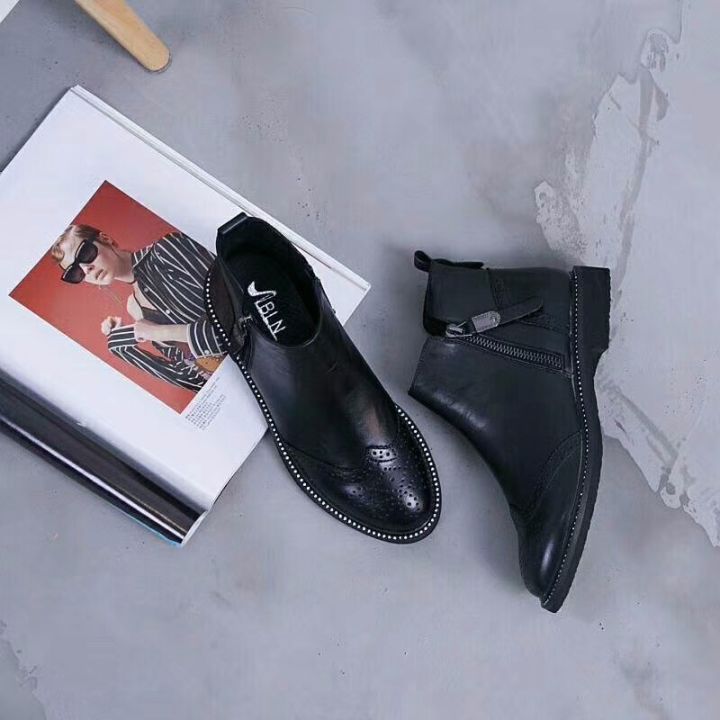 鞋磨脚后跟小妙招怎样使鞋子不磨,鞋子磨脚处理的简单方法图片