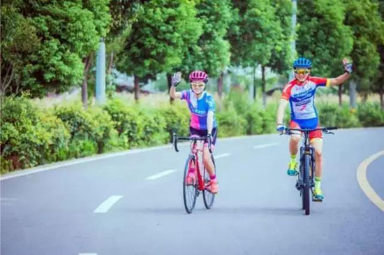 单车婚礼这样的婚礼才有创意，送你一场浪漫的单车婚礼