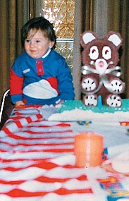 梅西小时候踢球惊艳到教练,梅西从小被发掘足球天赋故事