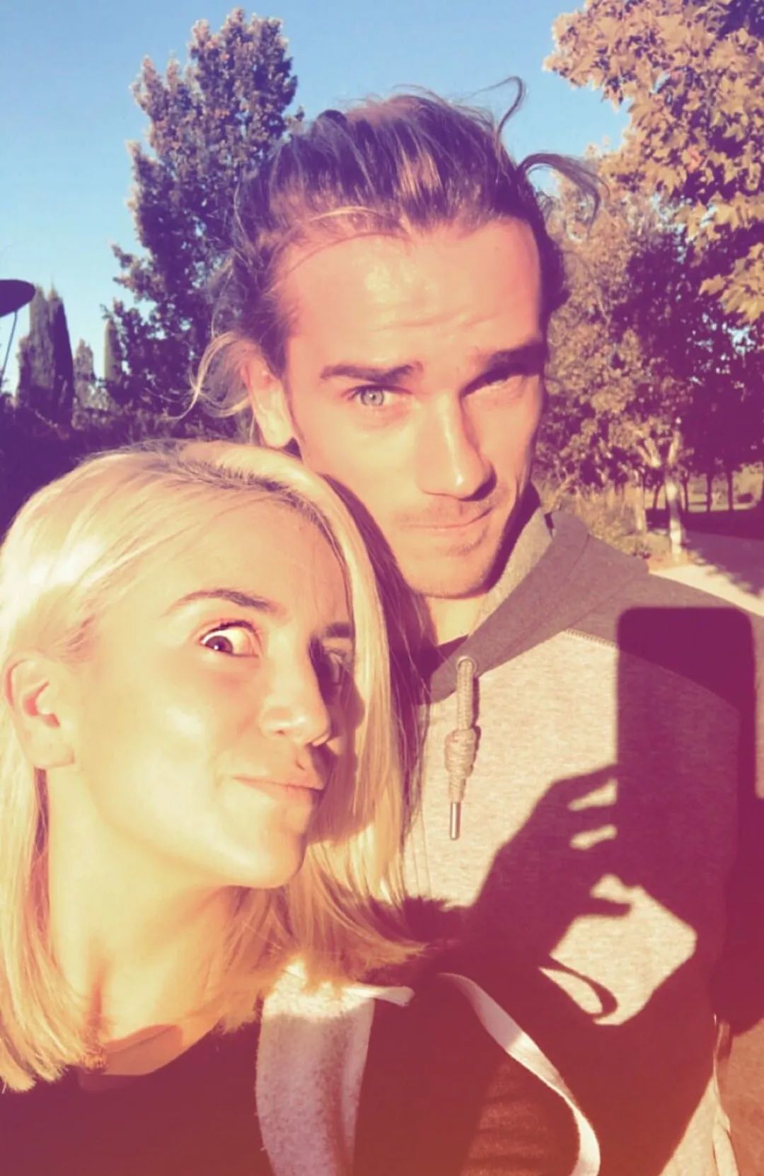 法国队身价过亿的两个人,法国队球员老婆