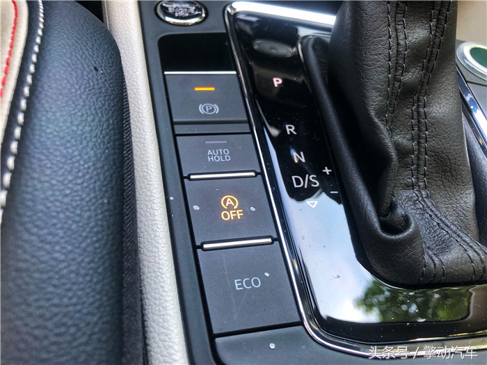 体验宝来尊行版,体验大众宝来内饰