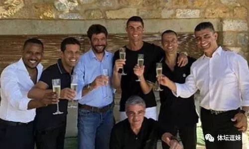 c罗历年转会信息,c罗转会尤文马德里球迷