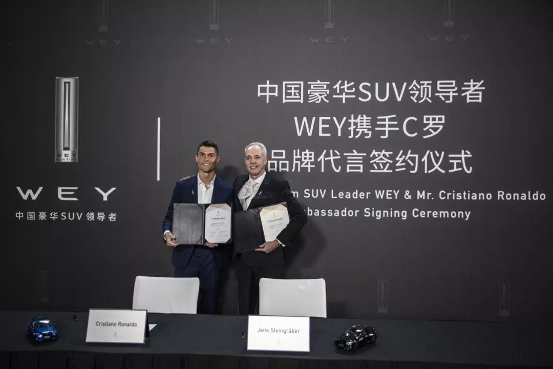 汽车与足球结合,足球vs汽车视频