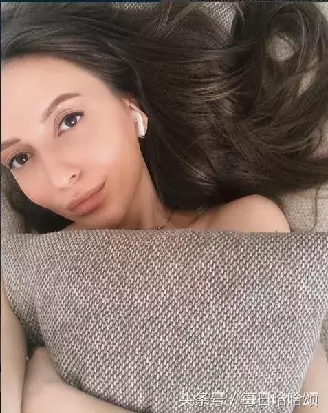 足球妖娆裁判,足球魔鬼身材的女裁判