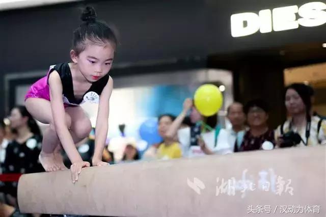 快乐足球完整版,快乐足球后续