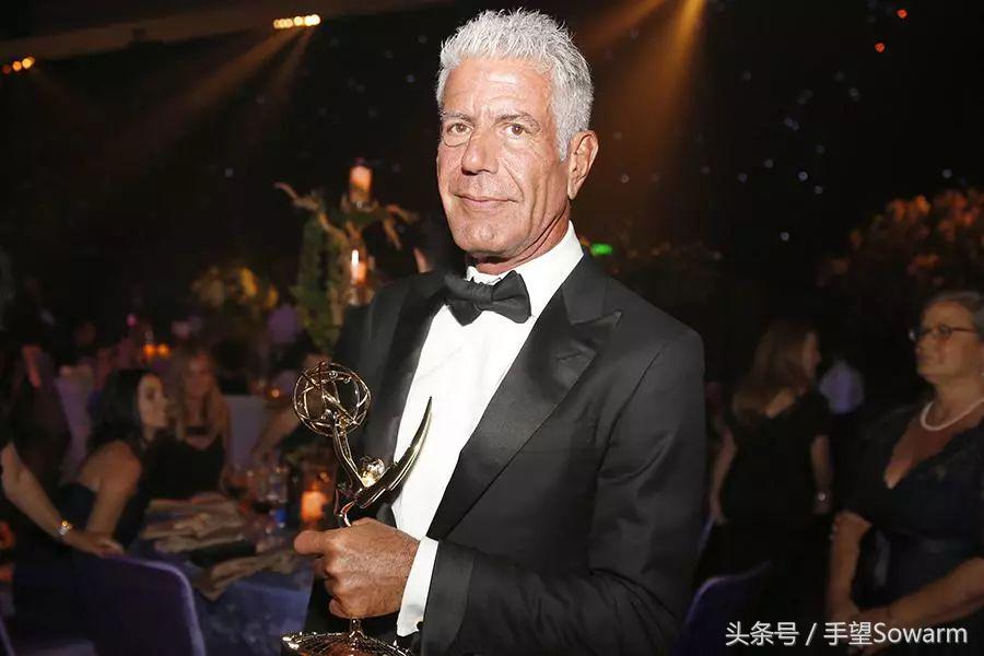 奥巴马吃越南美食视频,奥巴马吃越南河粉