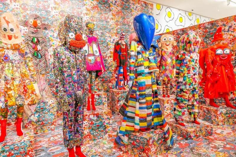 GUCCI出马桶了？纽约爆火的出厂设置展来魔都了，首日就1w人打卡