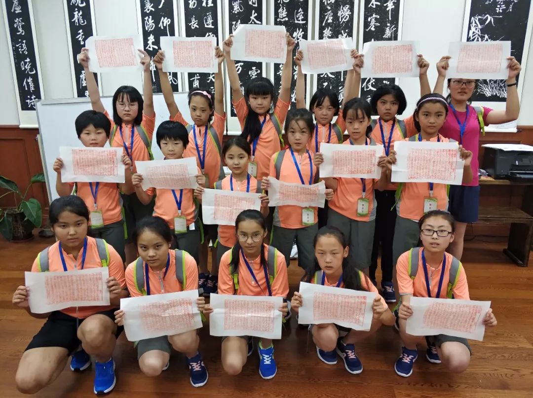 莱芜市妇联、市妇女儿童活动中心组织20名山里娃赴济南参加“爱·圆梦泉城——关爱农村困境儿童行动”公益夏令营