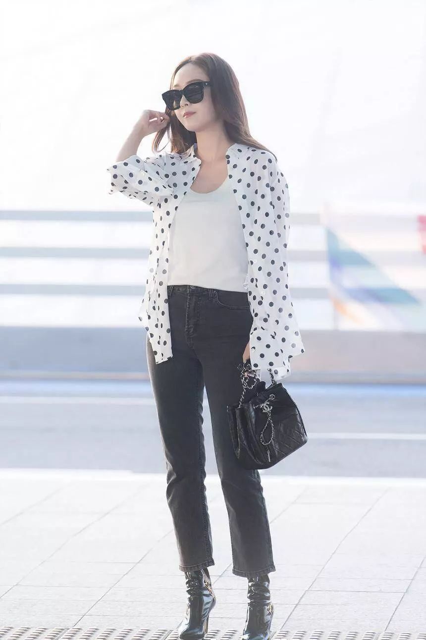 每分每秒都想驾驭这样的波点装，好争气啊！