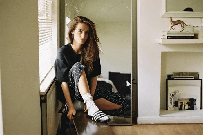 今夏最in单品是哪个,运动潮拖推荐