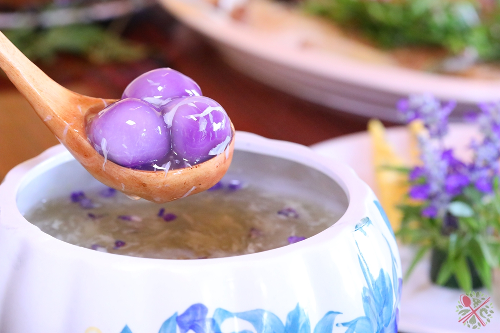 暑假带孩子逛公园,带孩子玩跳楼