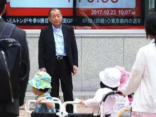 日本“处女率”破新高，无*生活性**已是年轻人的常态（盘古艺术油画