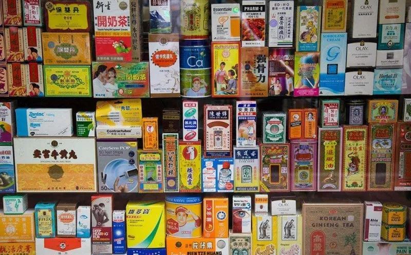 香港海关查获一批假冒进口护肤品,香港多家药店被查假药