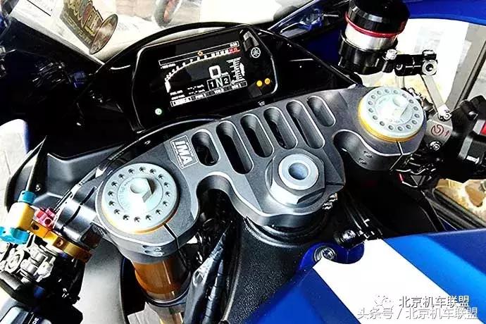 摩托车正叉倒叉的区别,摩托车倒置减震和正置减震的区别