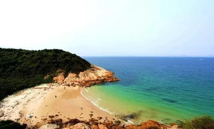 深圳哪个海滩干净又不收费的,深圳最值得去的十大海滩