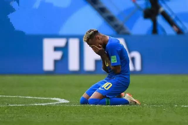 法国队夺冠！华帝退全款！网易员工放假！还要向克罗地亚致敬！