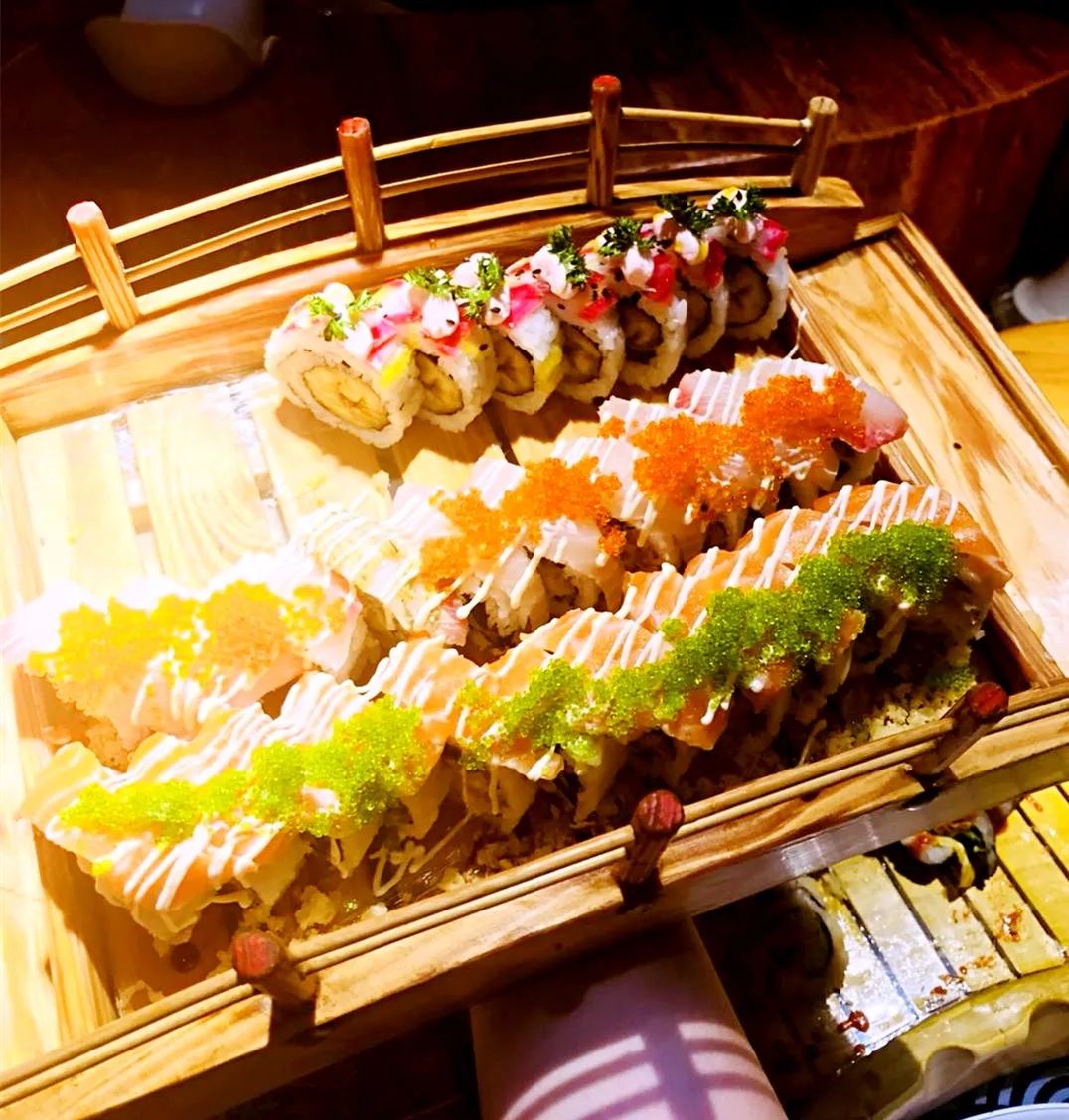 各种海鲜不限量,50种不限量海鲜