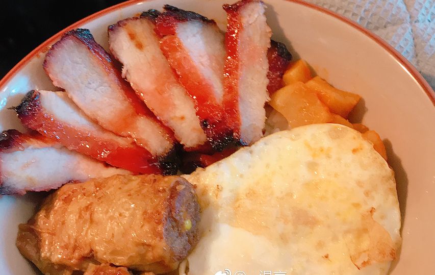 小电饭煲100道懒人菜谱,懒人食谱一个电饭煲就能轻松搞定