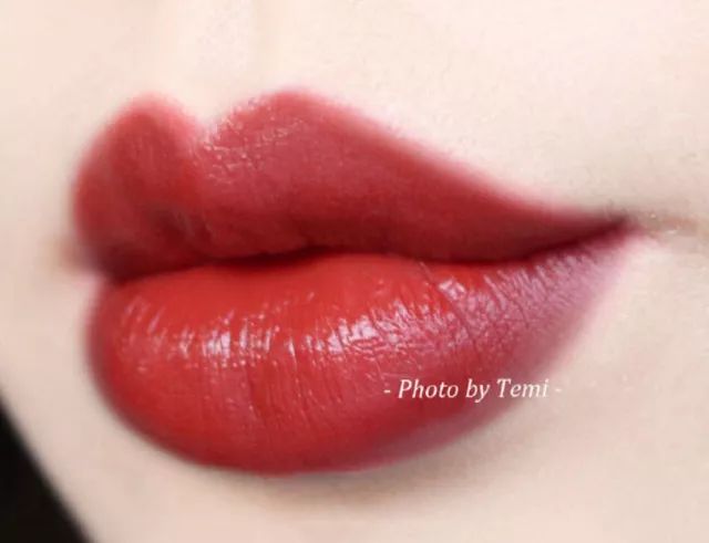 央视曝光假化妆品,央视曝光海外代购假货