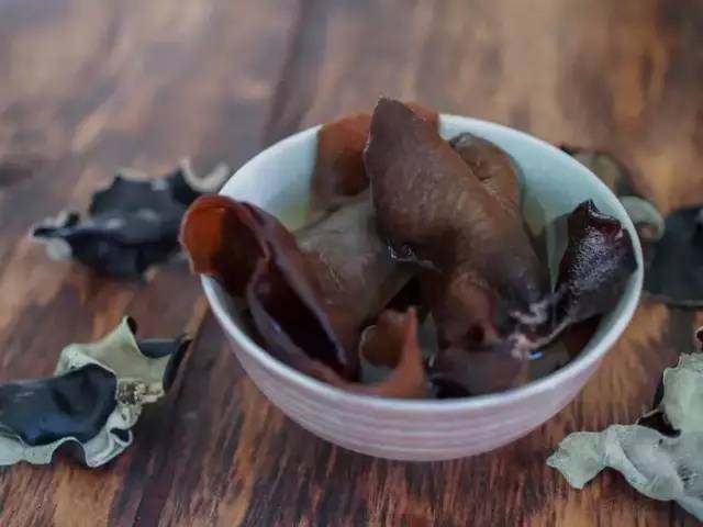 「原本卢氏」木耳怎么泡才健康