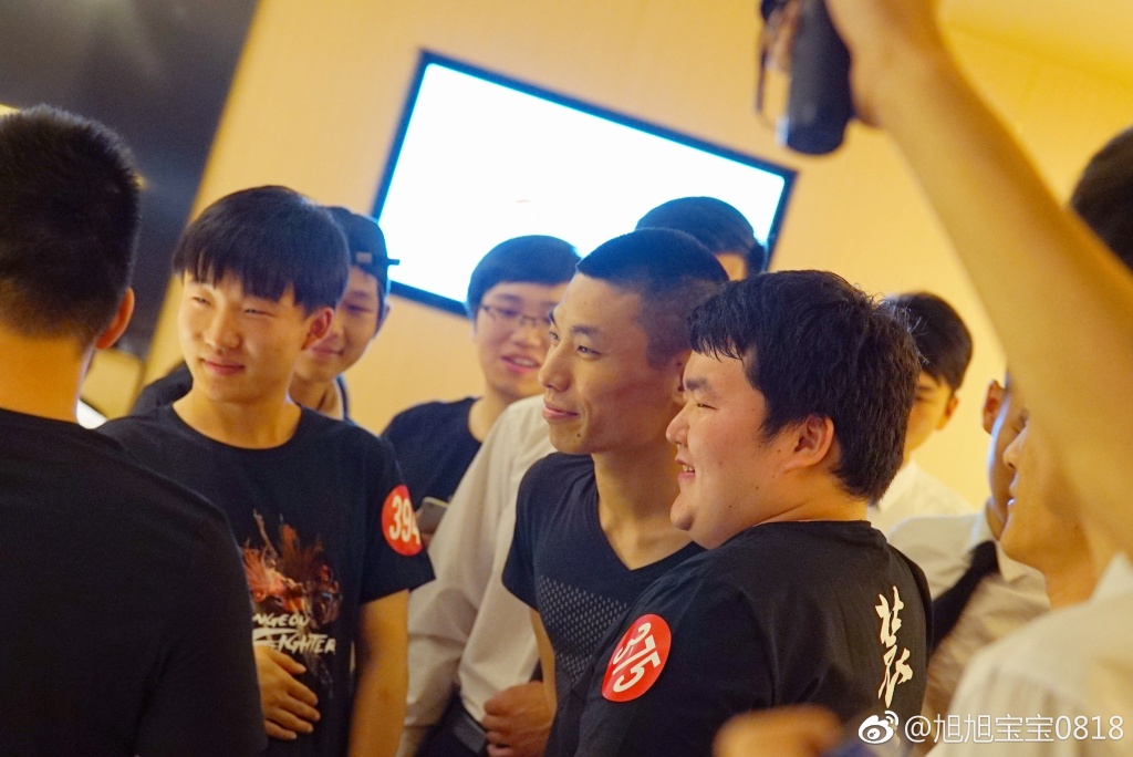 旭旭宝宝怎么不打2020斗鱼冠军,旭旭宝宝是怎么逃过斗鱼事件的