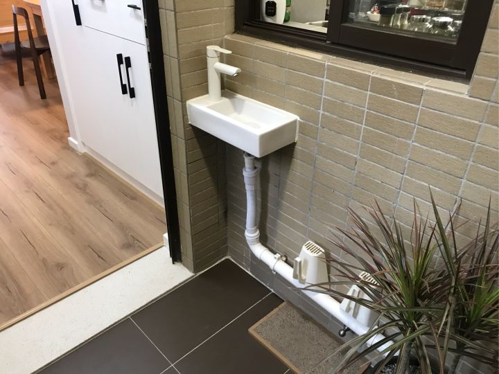 全屋实木家具布置 (家里装修设计实木家具)