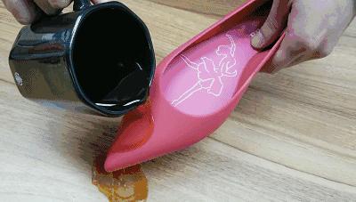 最美不是下雨天，是你穿过的那双雨鞋！一秒瘦脚，超软耐磨！