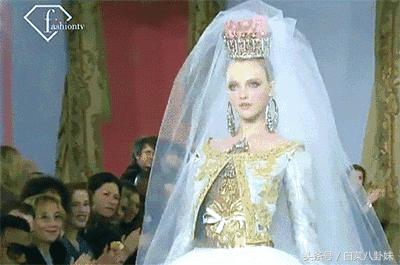 俄罗斯超模帮：太子妃水果娜剪刀腿妖婆钉子步女皇小仙女Vlada