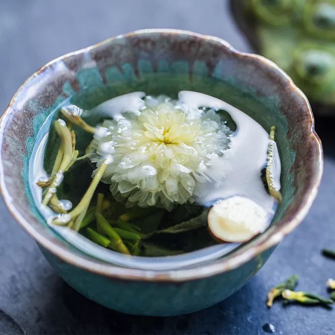 三伏天千万要少吃这四种水果,三伏天千万不要吃寒凉食物