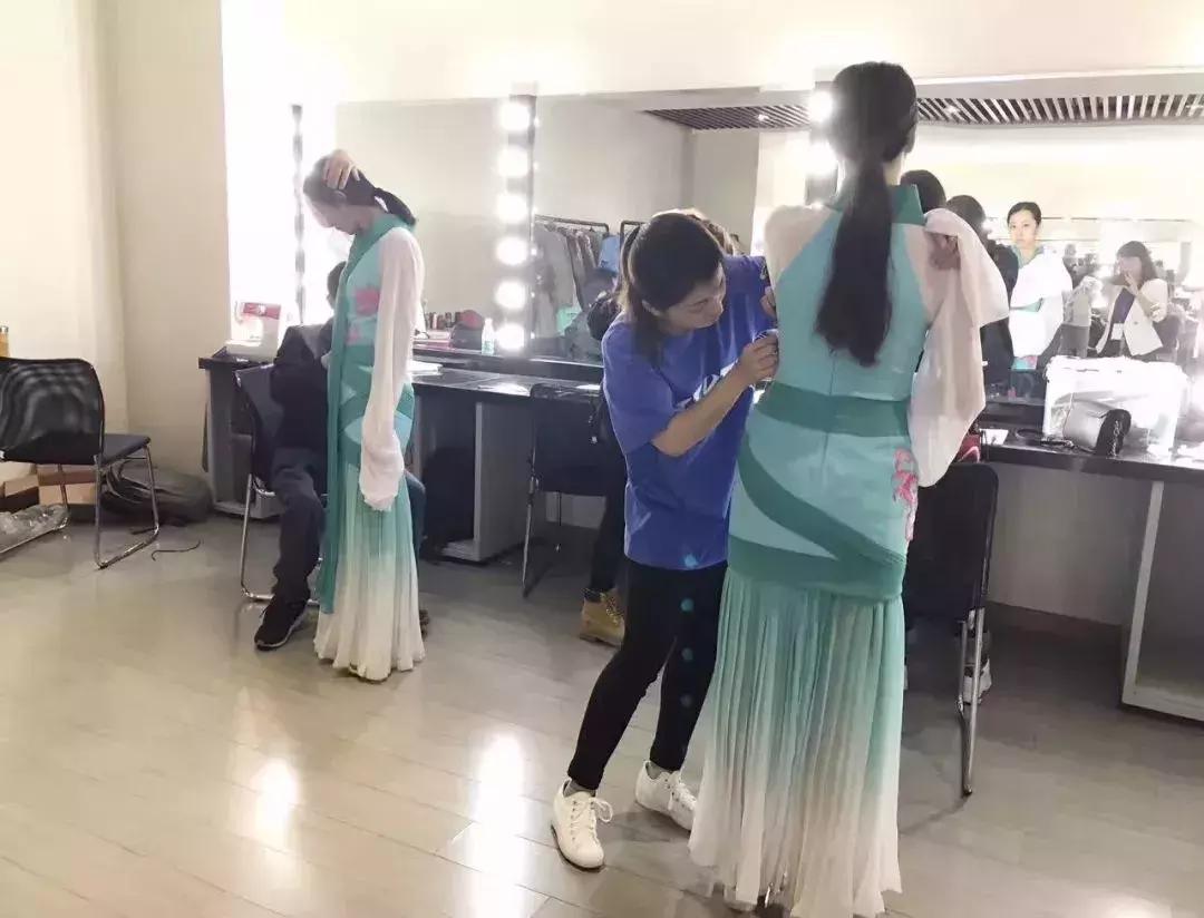 集齐这八大工作室，你也可以C位出道！