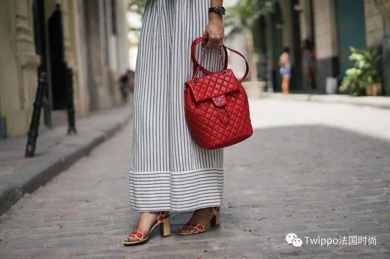 2024洋气时髦包包双肩包,很实用的双肩包