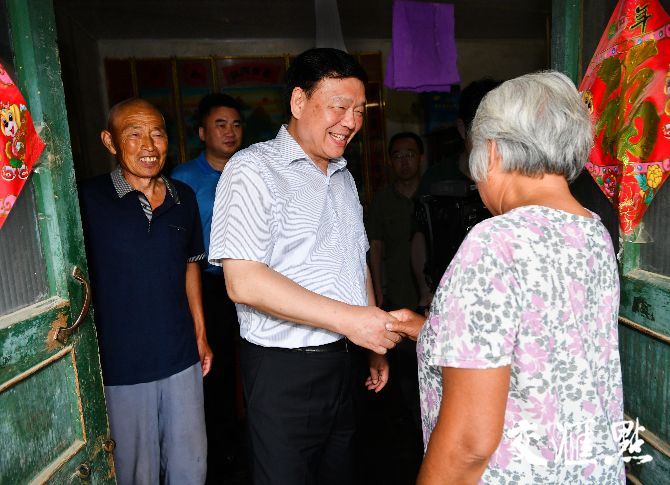娄勤俭宿迁徐州调研脱贫攻坚:与乡村振兴融为一体系统推进