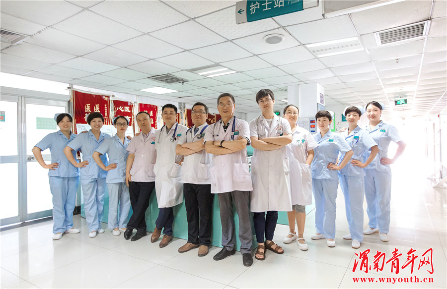 真空辅助乳腺微创旋切术前检查,医院成功开展乳腺肿物微创旋切术