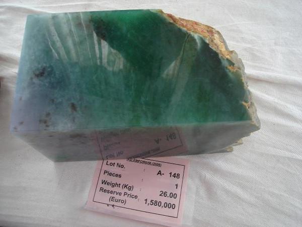180亿的翡翠,翡翠原石估算方法