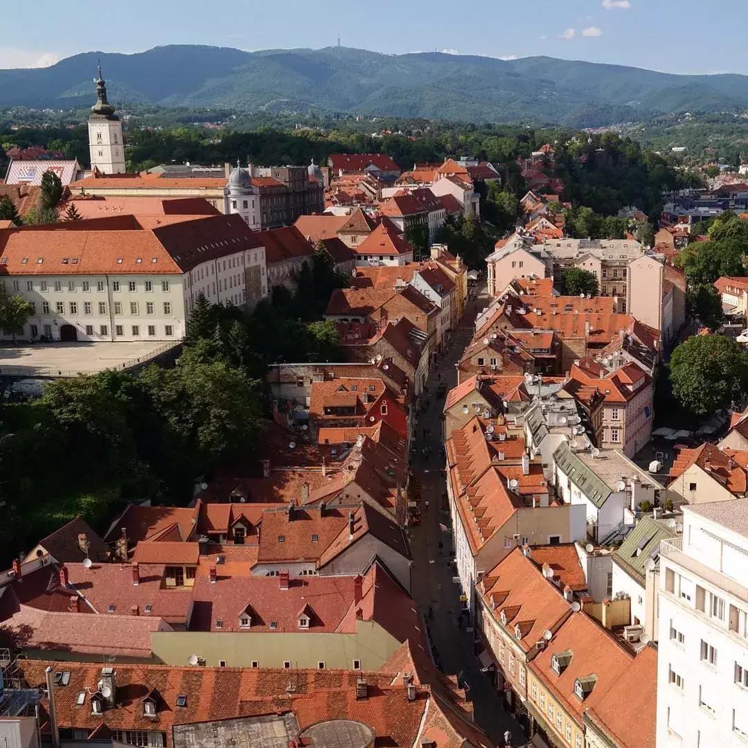 克罗地亚在哪里比赛,克罗地亚在哪里在哪个洲