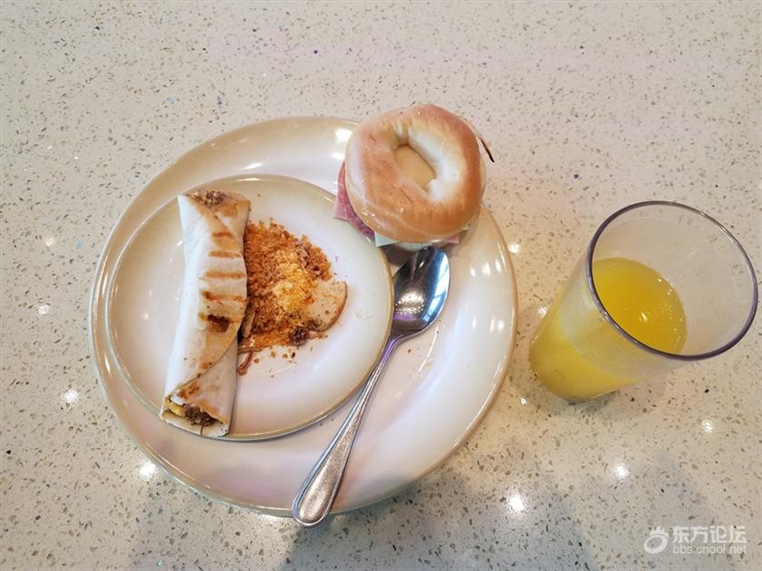 皇家加勒比游轮量子号游记,坐海洋量子号游轮旅游攻略